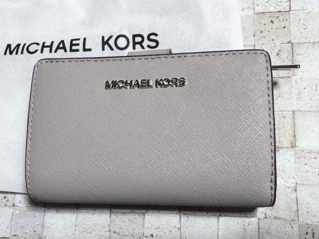 マイケルコース MICHAEL KORS 二つ折り財布 グレー 福袋