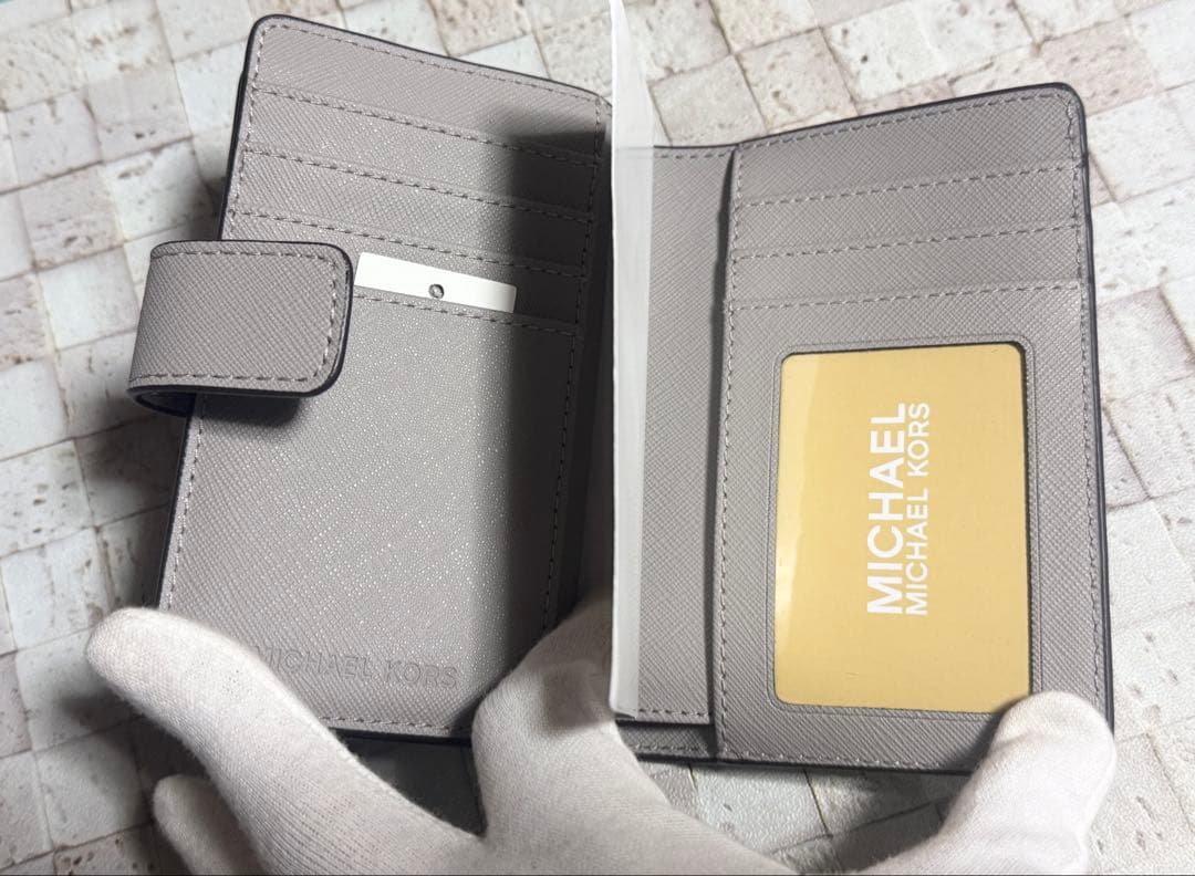 マイケルコース MICHAEL KORS 二つ折り財布 グレー 福袋
