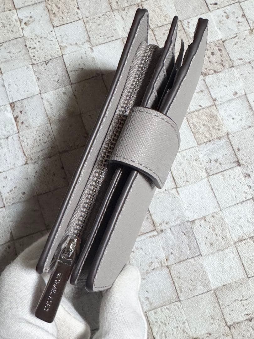 マイケルコース MICHAEL KORS 二つ折り財布 グレー 福袋