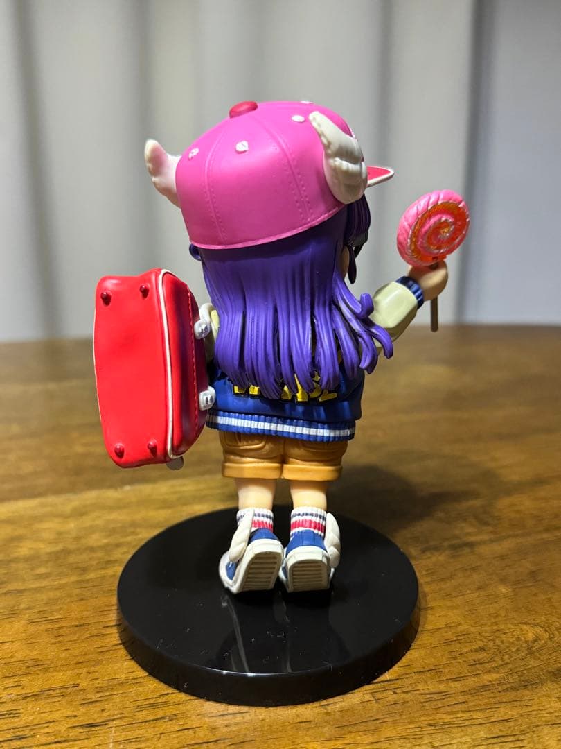 メガワールド　鳥山明　メカフィギュアと造形天下一武道会のアラレちゃん