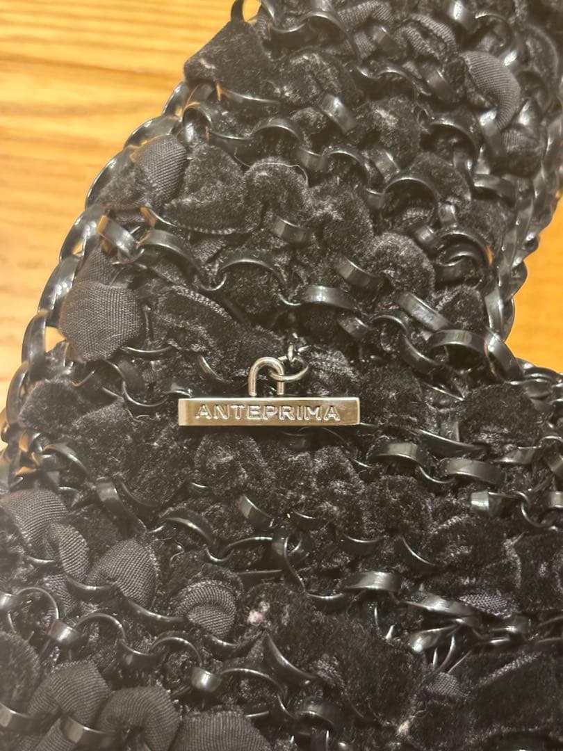 アンテプリマ　ワイヤーバッグ　ベロアミックス　チャーム付 ハンドバック