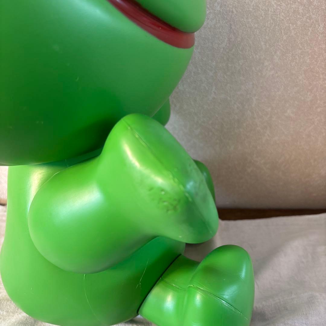 ケロちゃん大型フィギュア