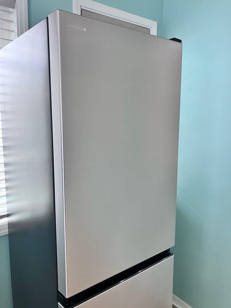 24時までタイムセール！2024年製！HITACH 冷凍冷蔵庫　R-V32TV