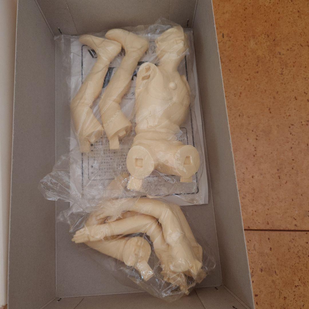 ガレージキット【 ウルトラマンAタイプⅡ 】新品未使用 完成時30cm