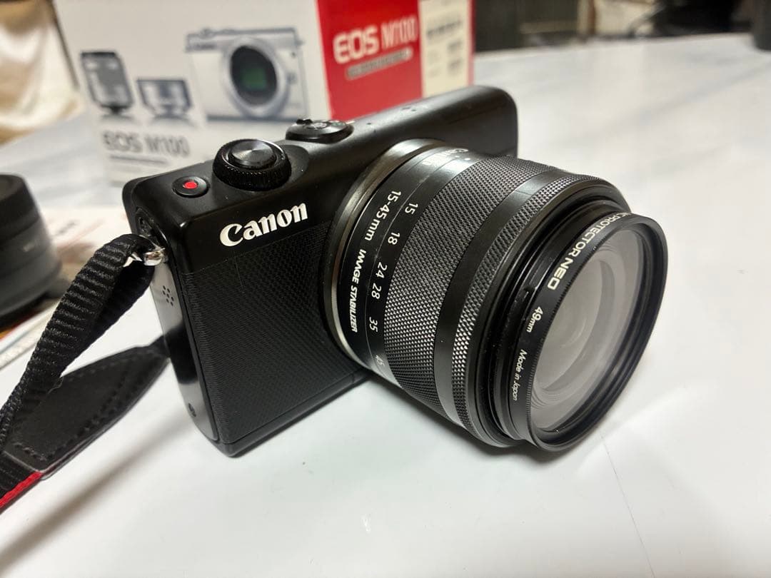 Canon EOS M100 ミラーレス一眼