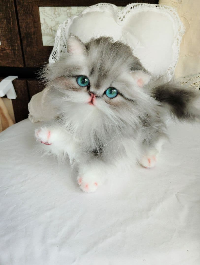 ミヌエット子猫ちゃん♡美人さん♡アートドール♡ぬいぐるみ♡大きめサイズ♡