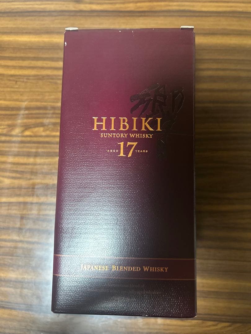 あ*き様 【未開封】サントリーウイスキー　響17年700ml