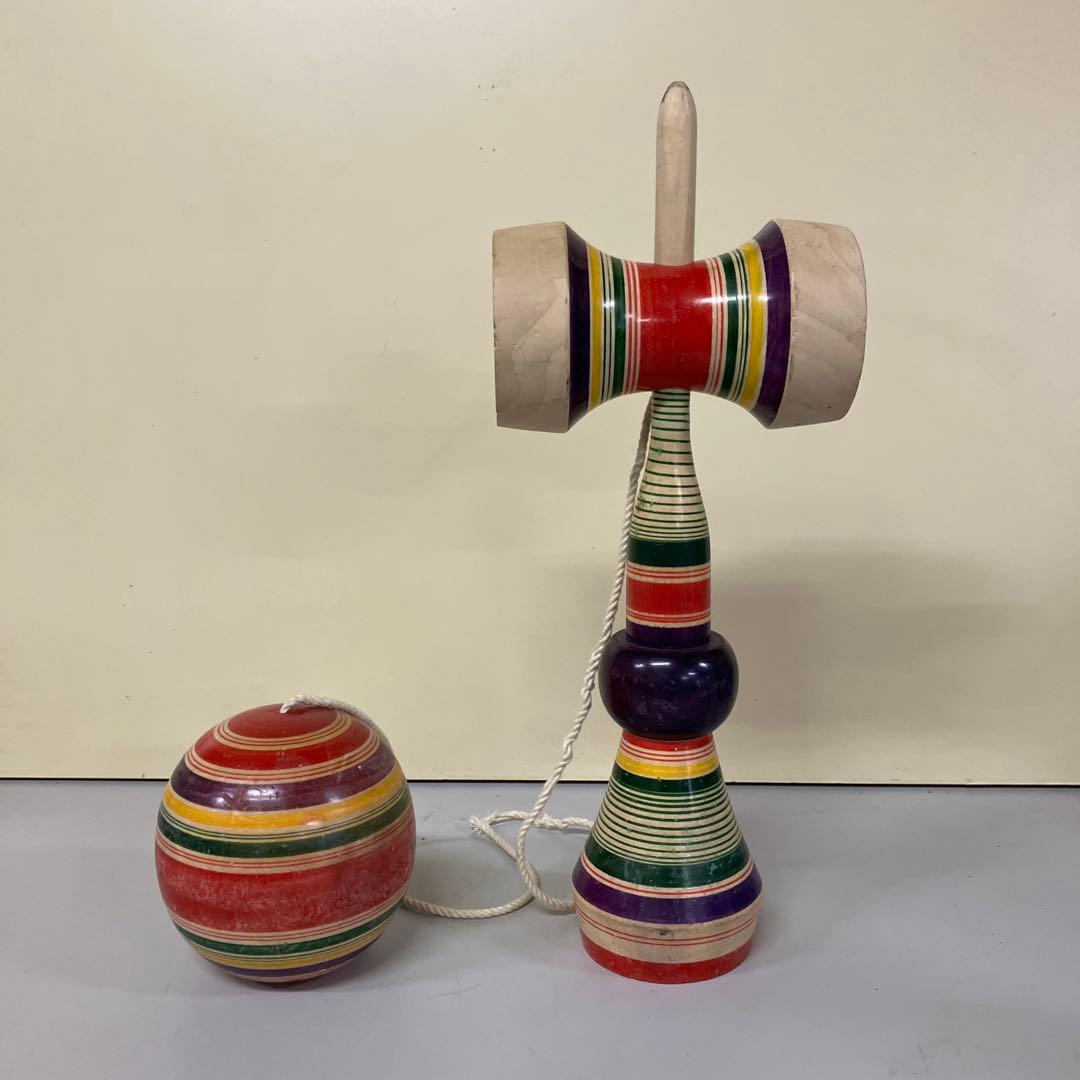 E-4 昭和レトロ 木製 特大 巨大 けん玉 レインボーカラー おもちゃ 古道具