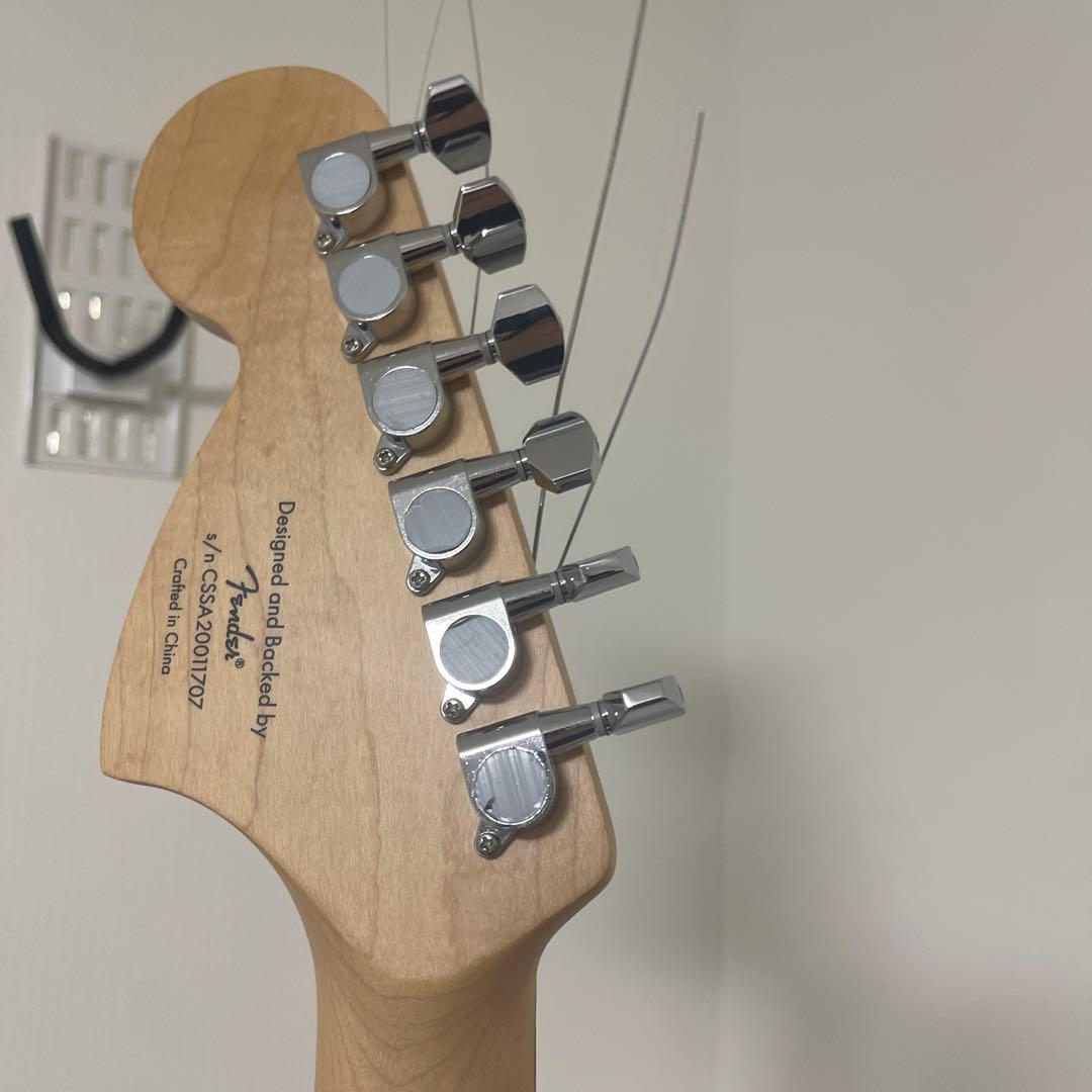 Squier Stratocaster サンバースト