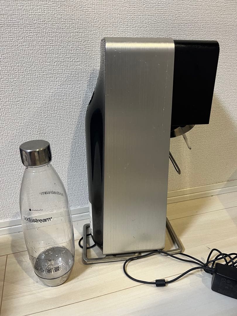 SodaStream 炭酸水メーカー ボトル付き