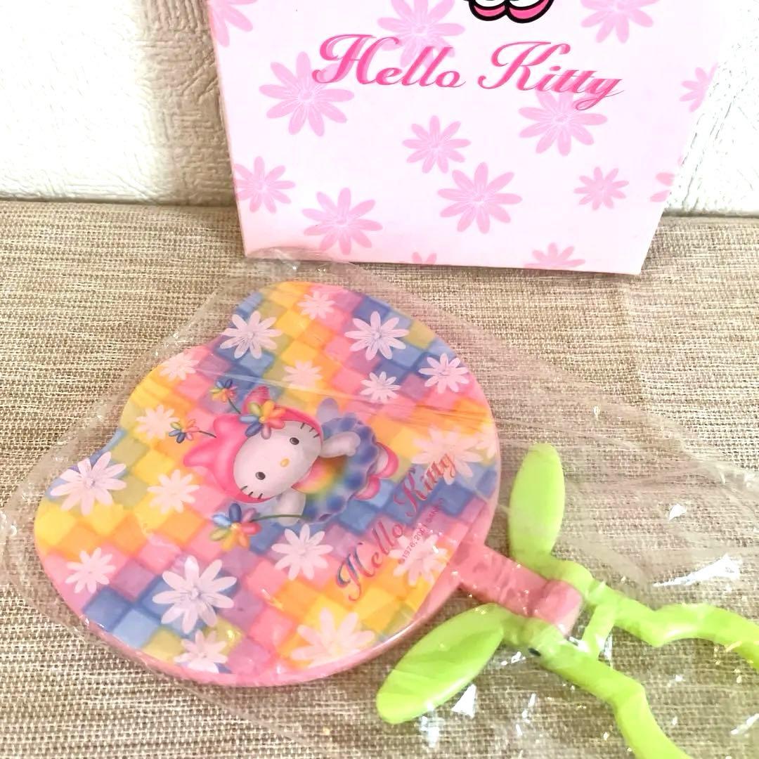 レア‼️Hello Kitty ハンドミラー カラフルキティチューリップ型