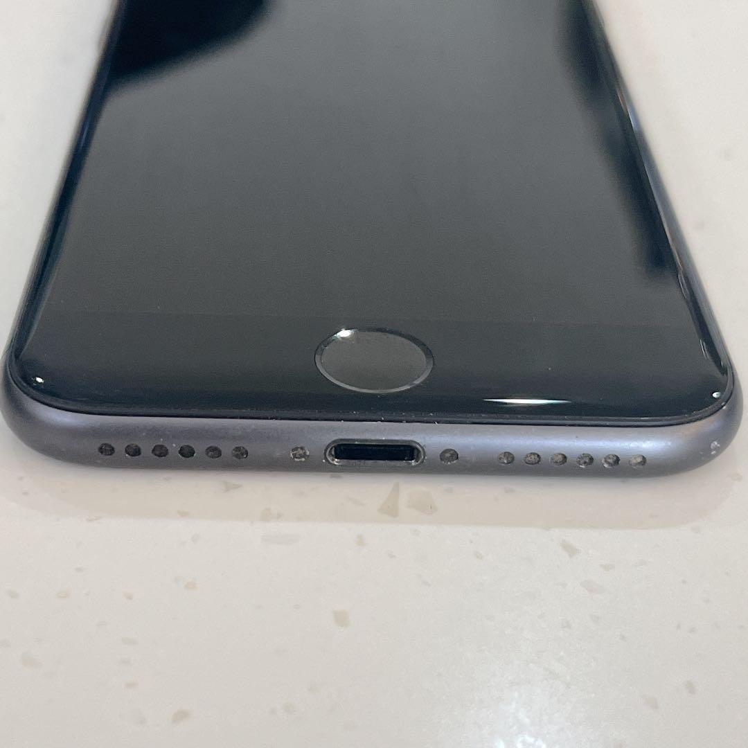 Apple iPhone 8 256GB 本体のみ　ブラック