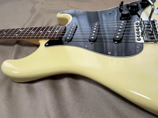 東海楽器 tokai Silver star SS-48 OWR スパゲティロゴ