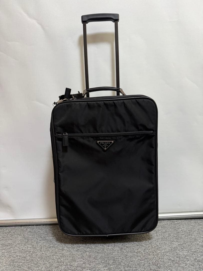 さ*た様 【正規品】プラダ PRADA キャリーケース 黒 ラスト一個