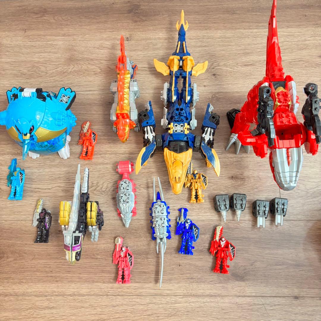 【欠品なし】騎士竜戦隊リュウソウジャー　まとめ売り