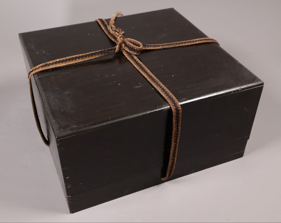 時代 飛天女蒔絵 饅頭箱 菓子箱 黒塗 木製 漆器 加賀 金沢 明治【MA824