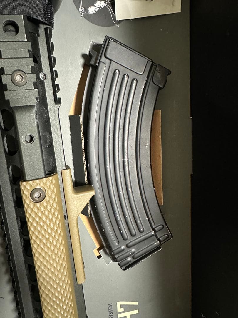 タク　東京マルイ　ボルトSR47