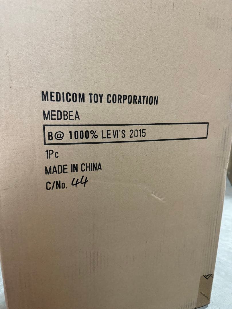 新品 未開封 Levi's BE@RBRICK WASH DENIM 1000%