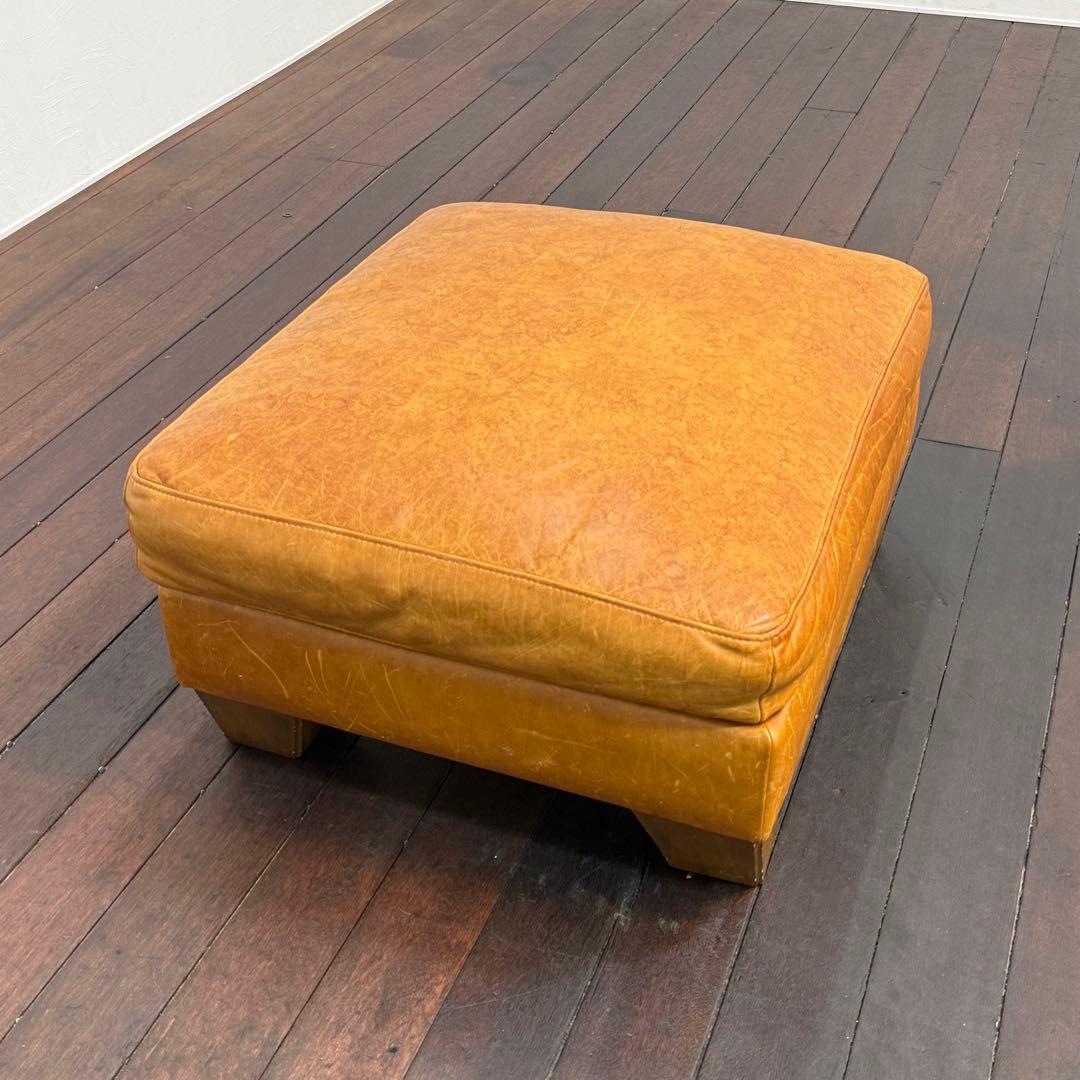 H110K12b ACME Furniture FRESNO オットマン