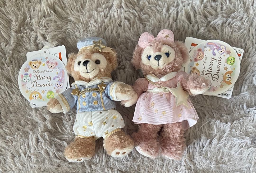 新品 ダッフィー シェリーメイ ぬいぐるみバッジ スターリードリームス
