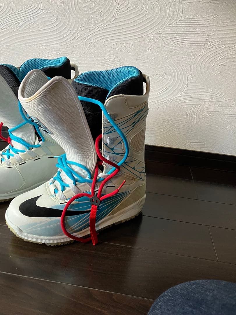 Nike Air スノーボードブーツ ホワイト