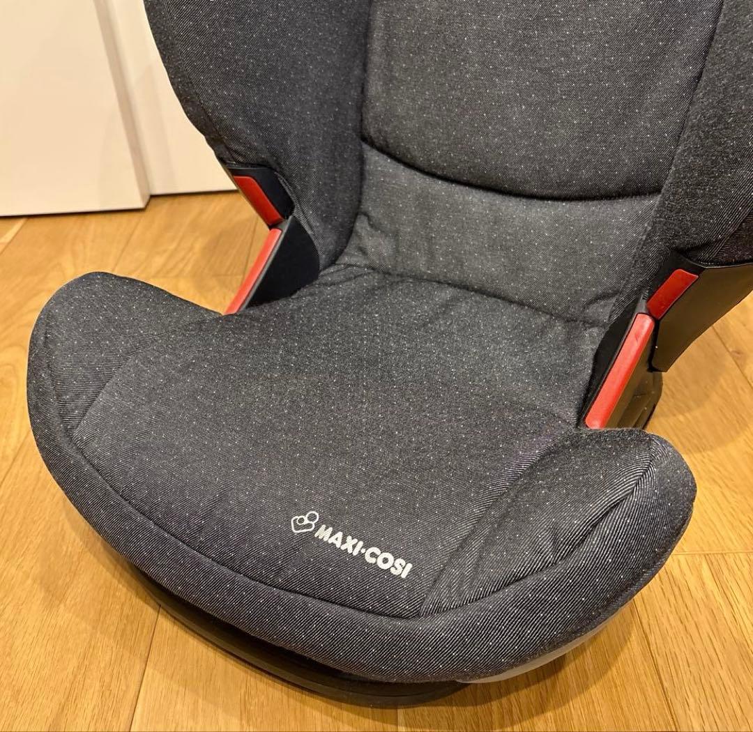 マキシコシ ロディフィックス ジュニアシート 　(4歳〜12歳)