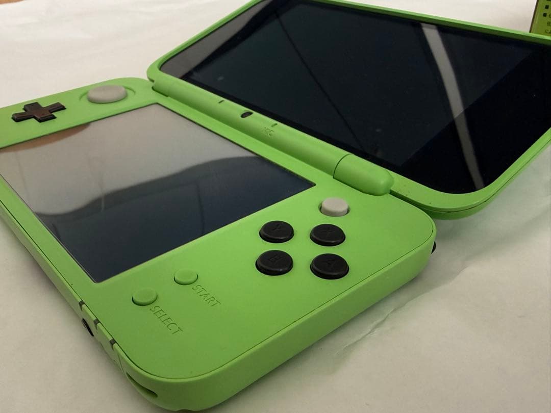 ゼ*ク様 new NINTENDO 2DSLLマインクラフトクリーパーエディショ