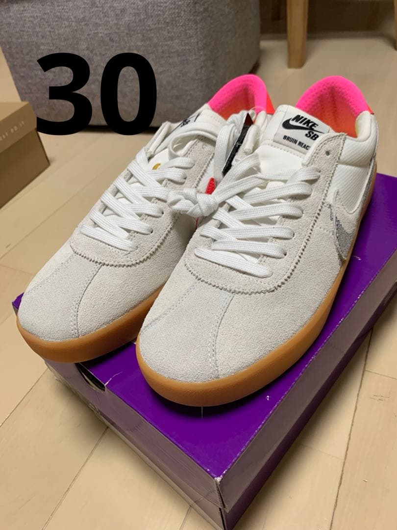 NIKE ブルイン　リアクト　30cm