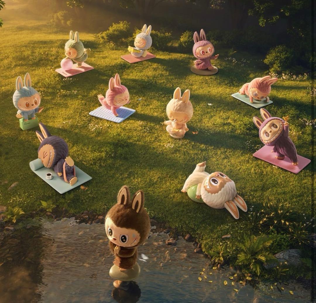 THE MONSTERS Lazy Yoga シリーズ アソートボックス　ラブブ