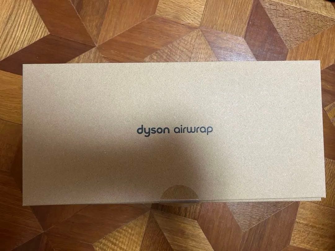 【新品未使用】Dyson Airwrap ピンク