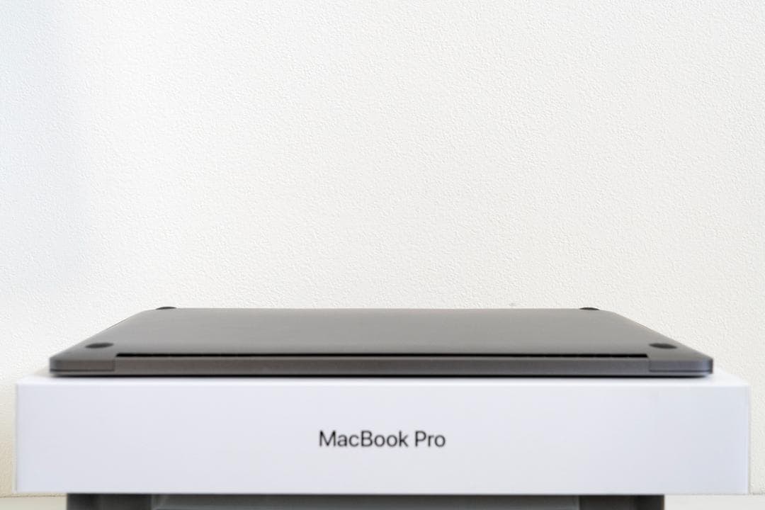 MacBook本体 MacBook Pro 15in 2017 core i7 16GB 1TB