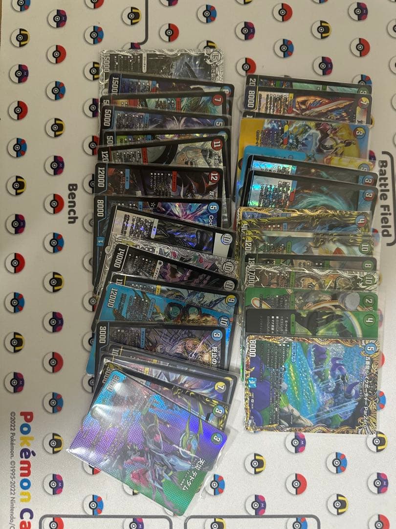 m*て様 デュエマ引退品130枚以上