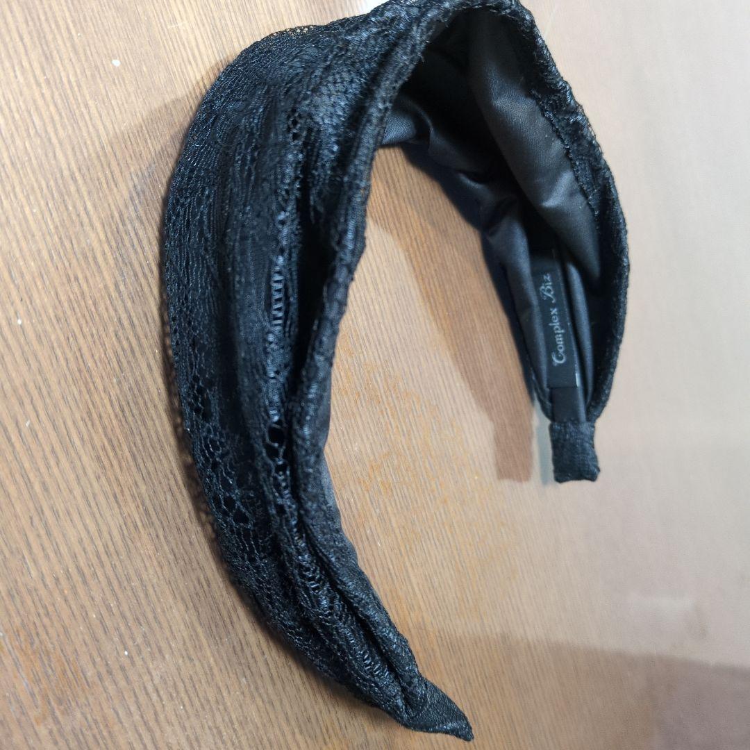 momoです。Complex Biz ラップスタイル ヘアバンド 黒