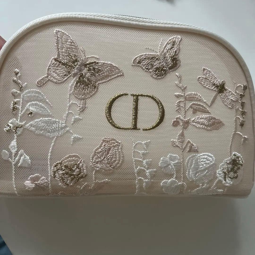 ディオール　ノベルティ　マザーズデイ　ポーチ