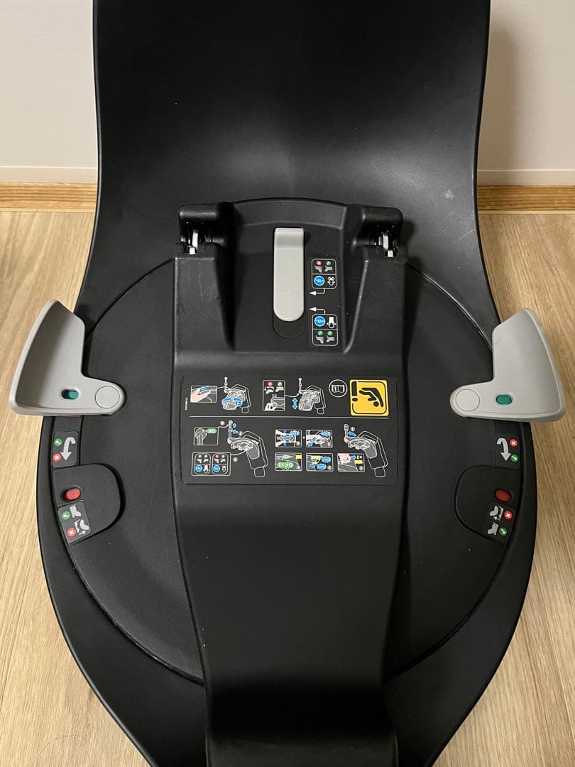 チャイルドシート MAXI-COSI FAMILYFIX 360 ISOFIX Base