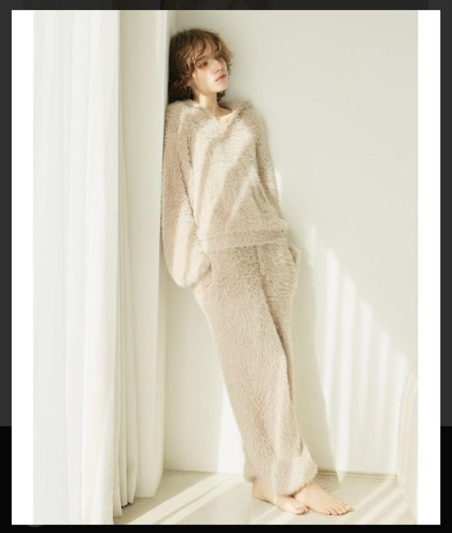 SNIDEL シャギーロングパンツ&プルオーバー【上下セット】