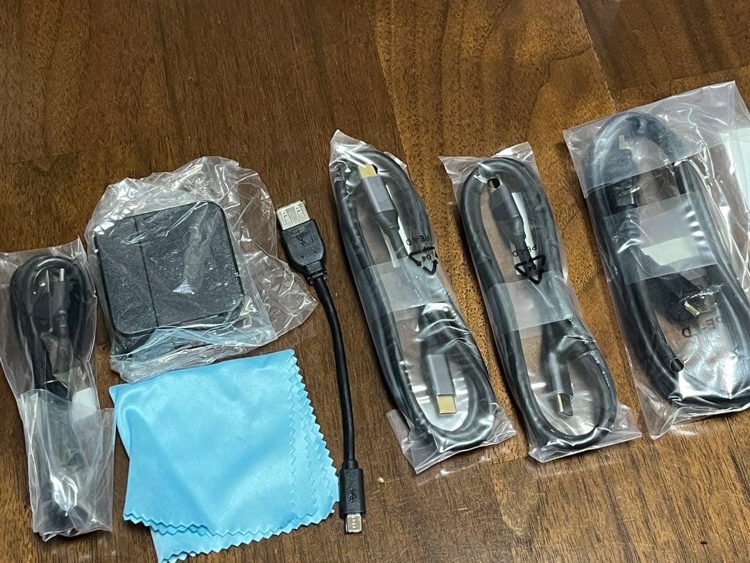 GMK KD1 ポータブルモニター　タッチパネル　14型　4Kモバイル液晶