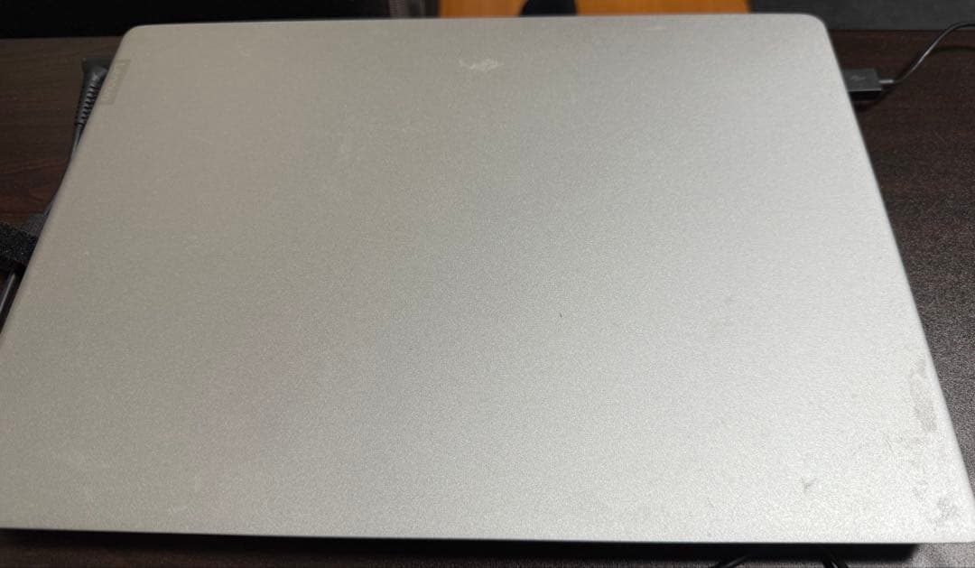 Lenovo Ideapad 330S-14AST ラップトップ