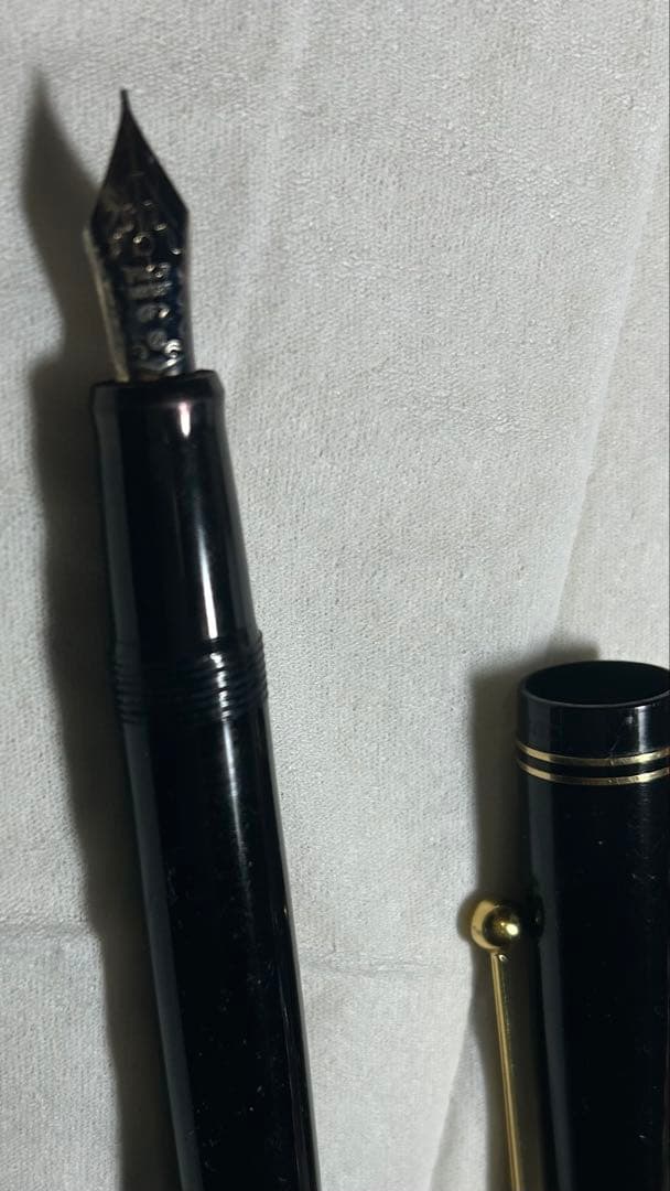 Pilot 万年筆　　廃版Custom カスタム 67 黒軸 14k 585