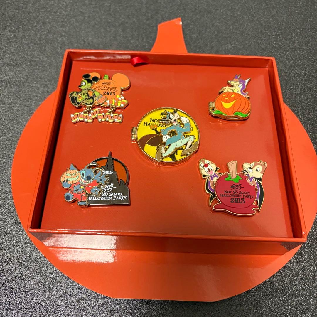 ディズニー ピンバッジ ハロウィン2013