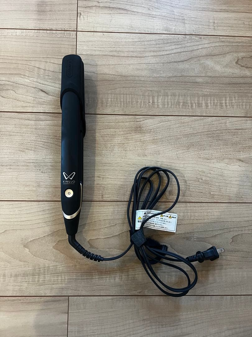 絹女　KINUJO ストレートアイロン