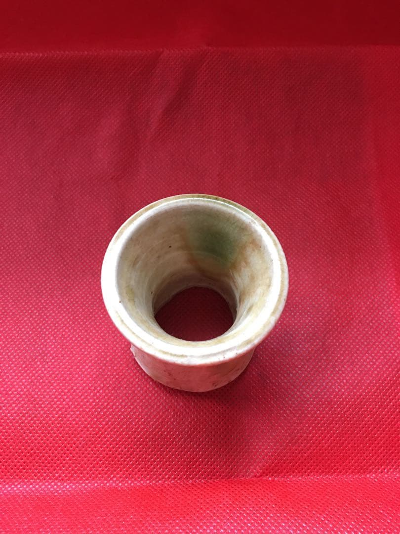 美濃焼　茶筅立て　(天正末年から江戸前期)