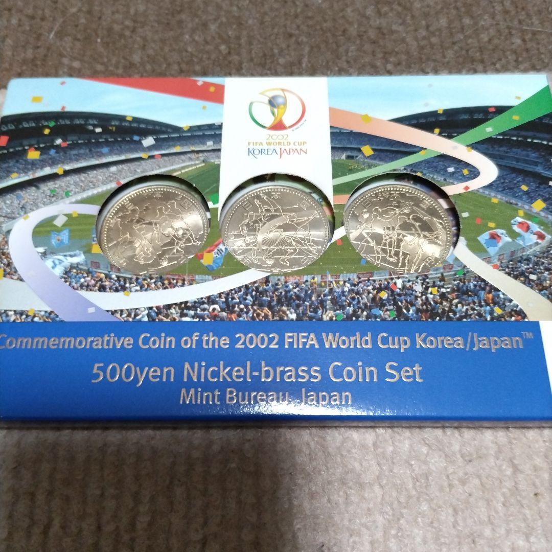 〚極レア〛印刷ミスの日韓Ｗ杯千円銀貨と5百円硬貨セット2点【造幣局謝罪説明書付】