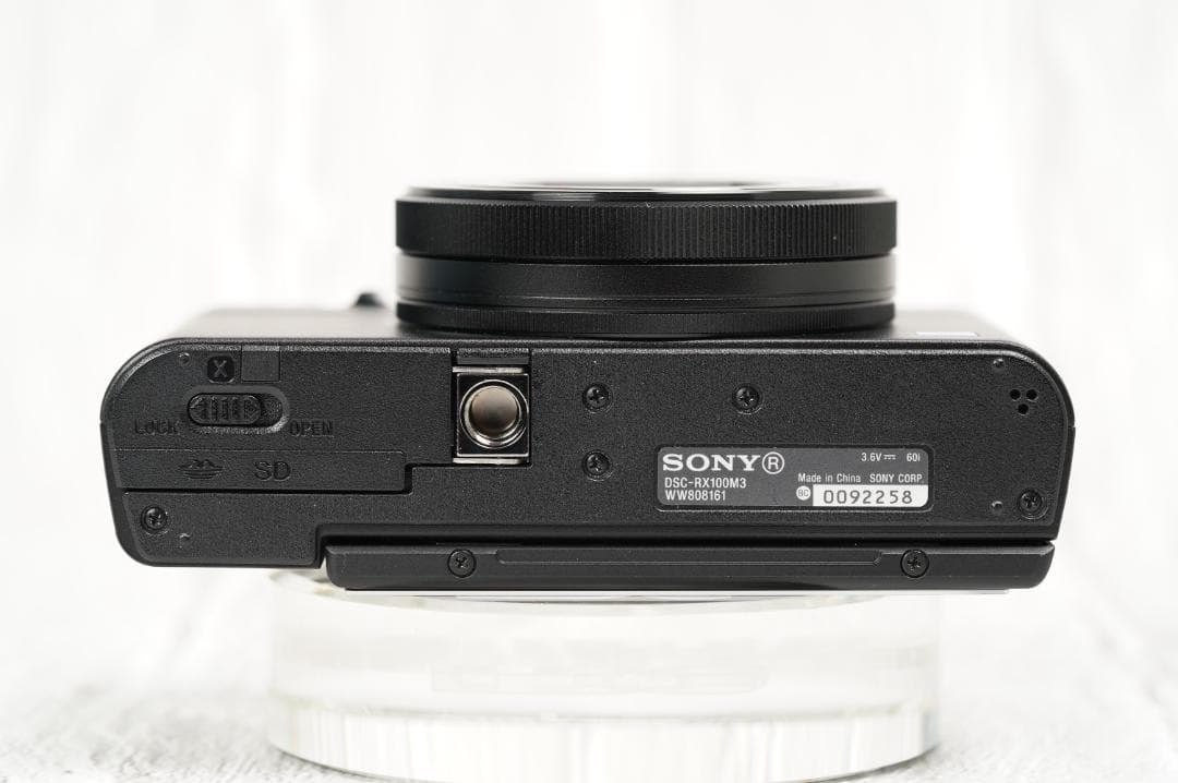 SONY RX100 III コンパクトデジタルカメラ