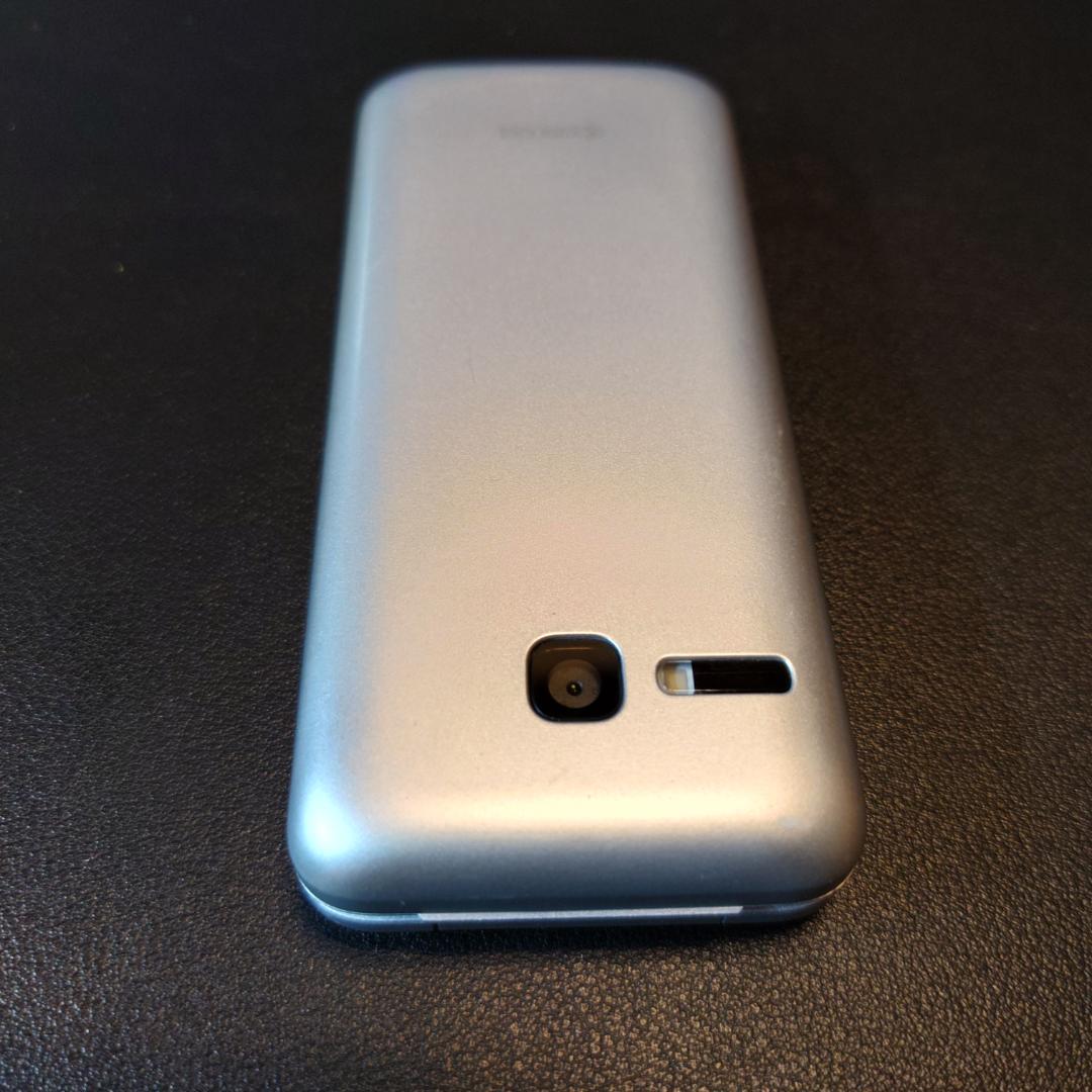 京セラ DIGNO® ケータイ3 902KC 折りたたみ式携帯電話 本体