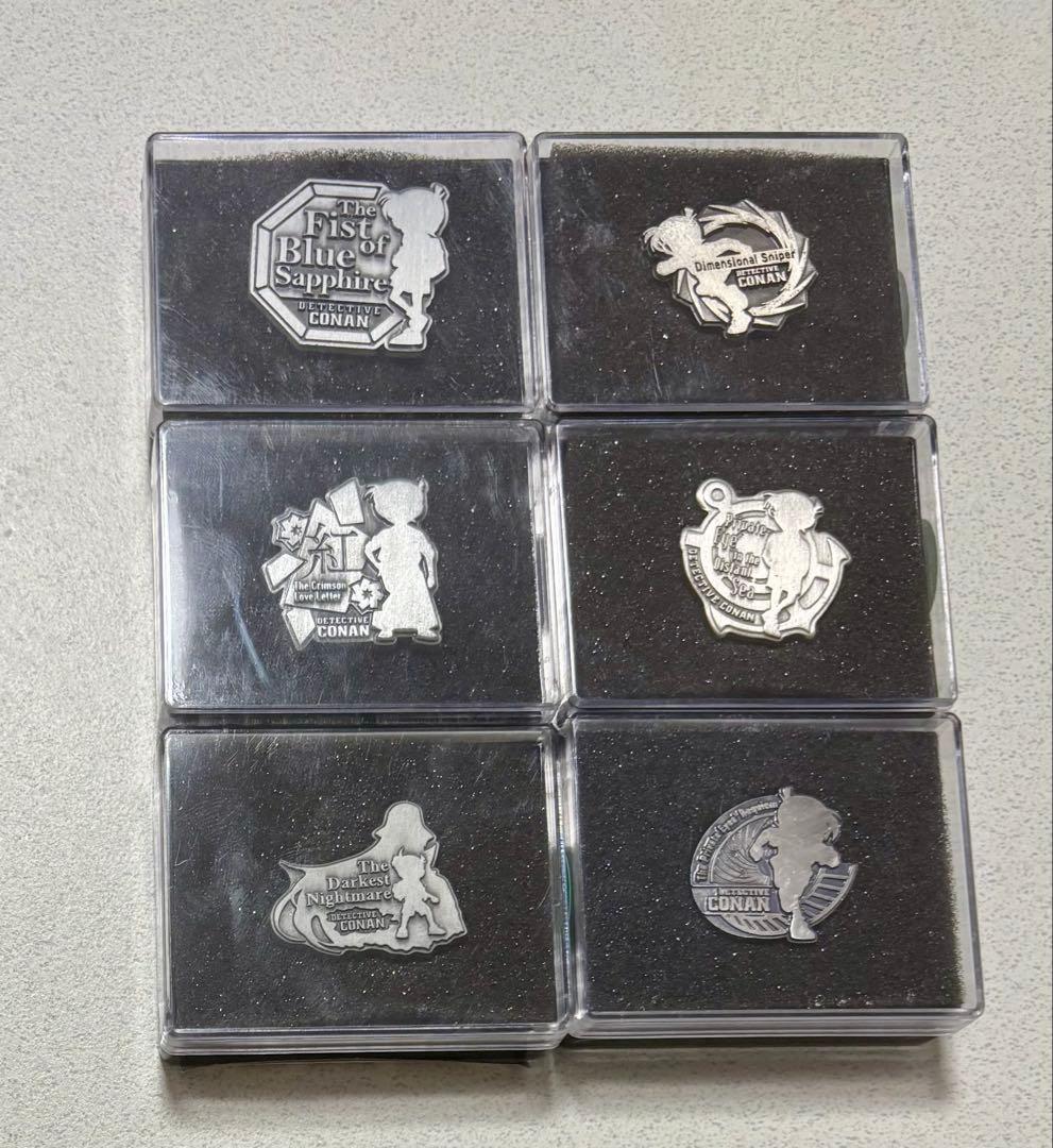 コナン　映画　ピンバッジ