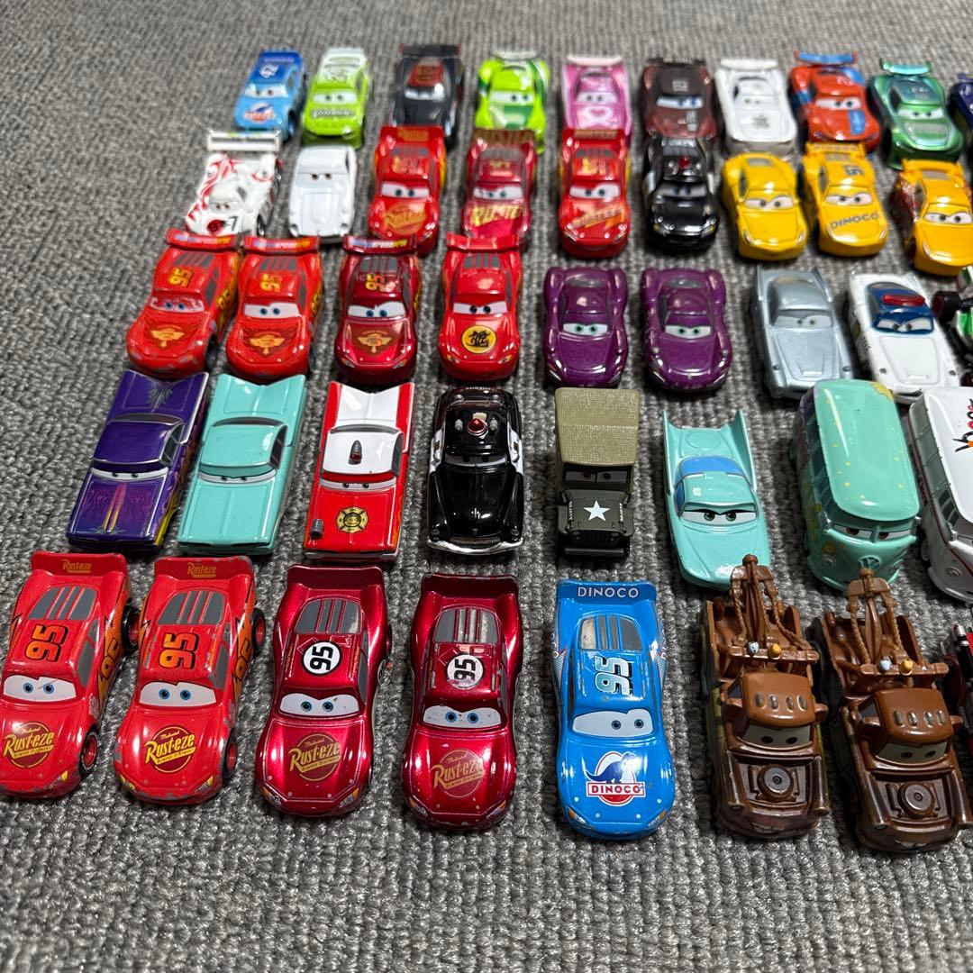カーズ トミカ　ミニカー 大量 93台　ジャンク扱い