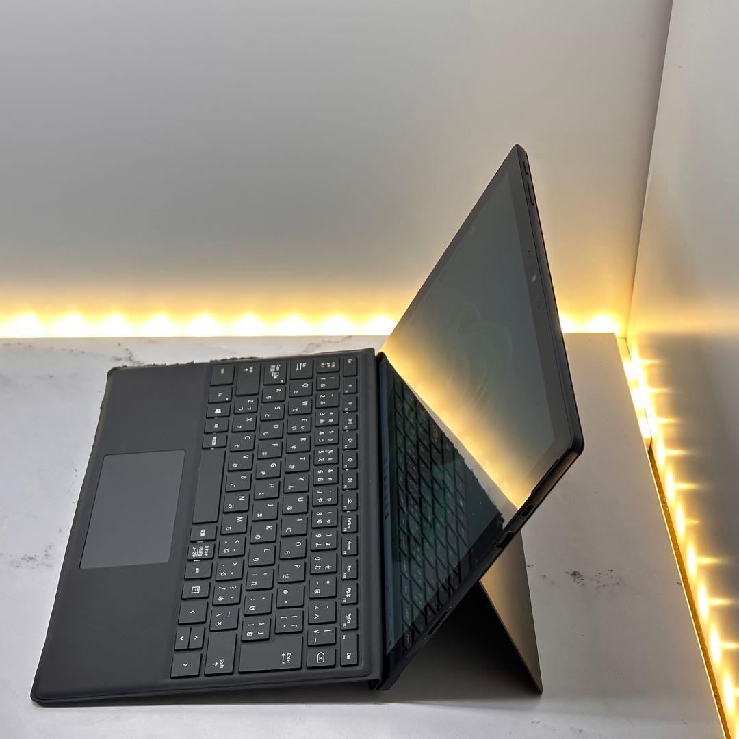 【ブラックモデル特価品】Surface Pro 7 Corei5/8/256