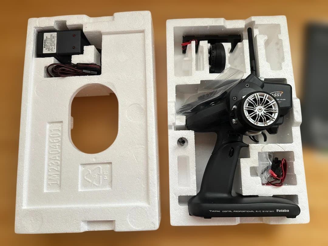 Futaba 4PK-2.4G Super ラジコン