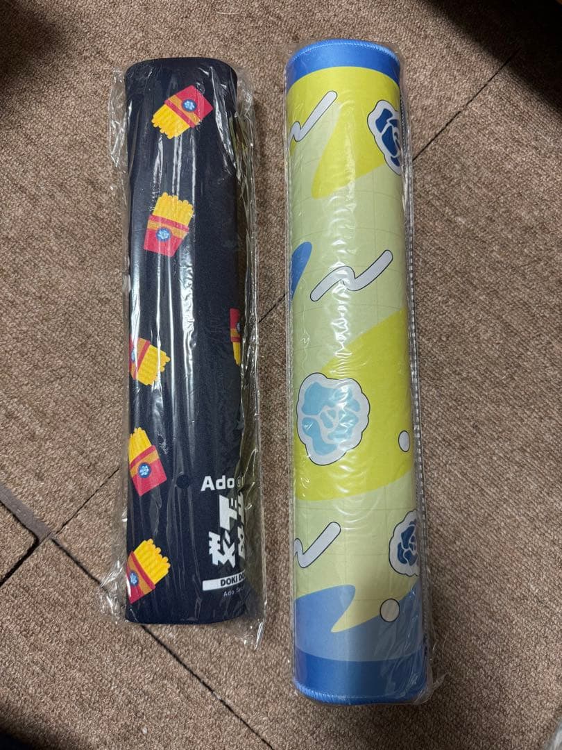 Ado デスクマット ポップアップストア